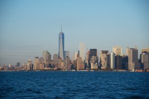 anhattan skyline with One World Trade Center across the water
