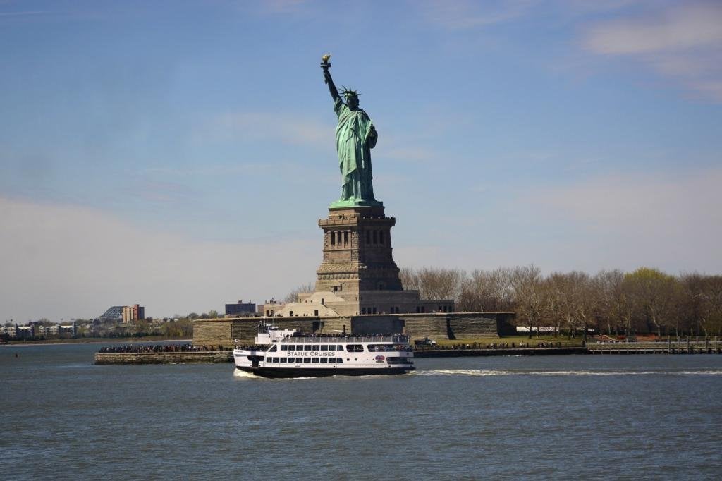 Should I Plan a Trip to New York in April?