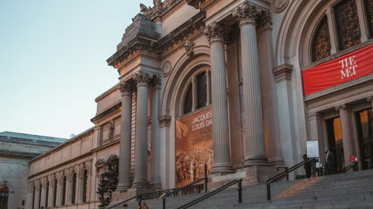 The Metropolitan Museum of Art, 5th Avenue, New York, NY, USA